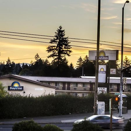 Days Inn By Wyndham Portland Central Extérieur photo