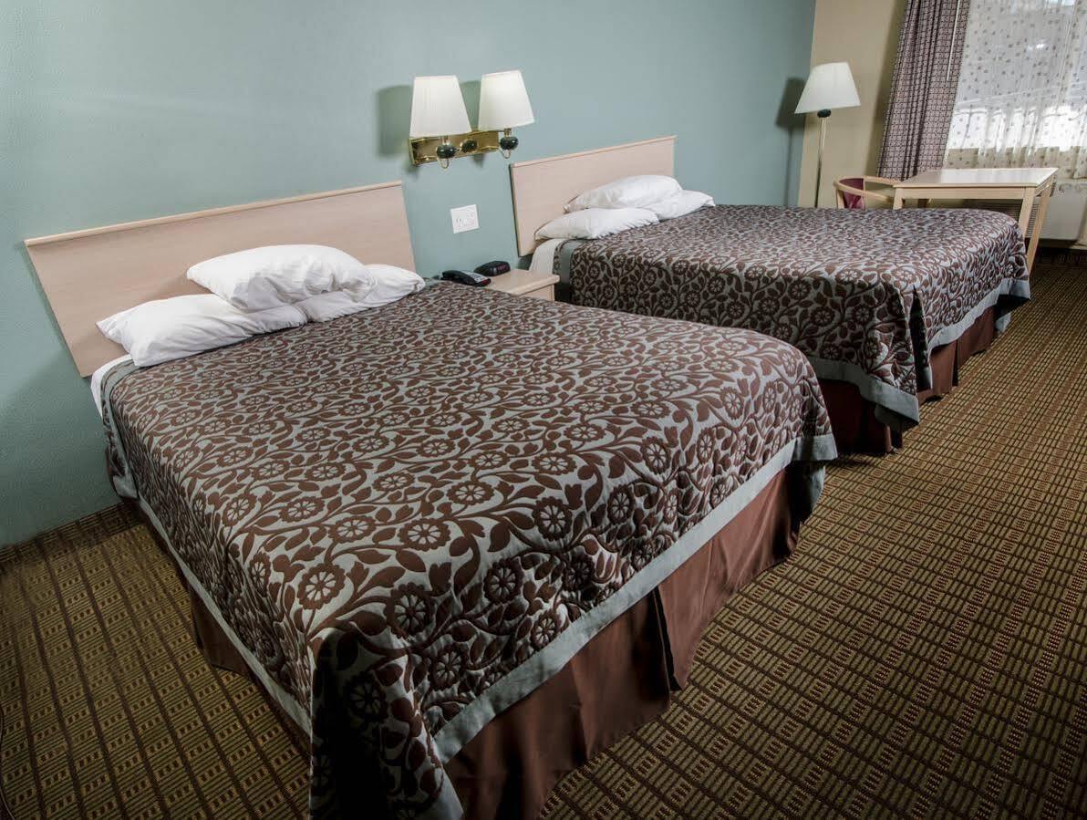 Days Inn By Wyndham Portland Central Extérieur photo